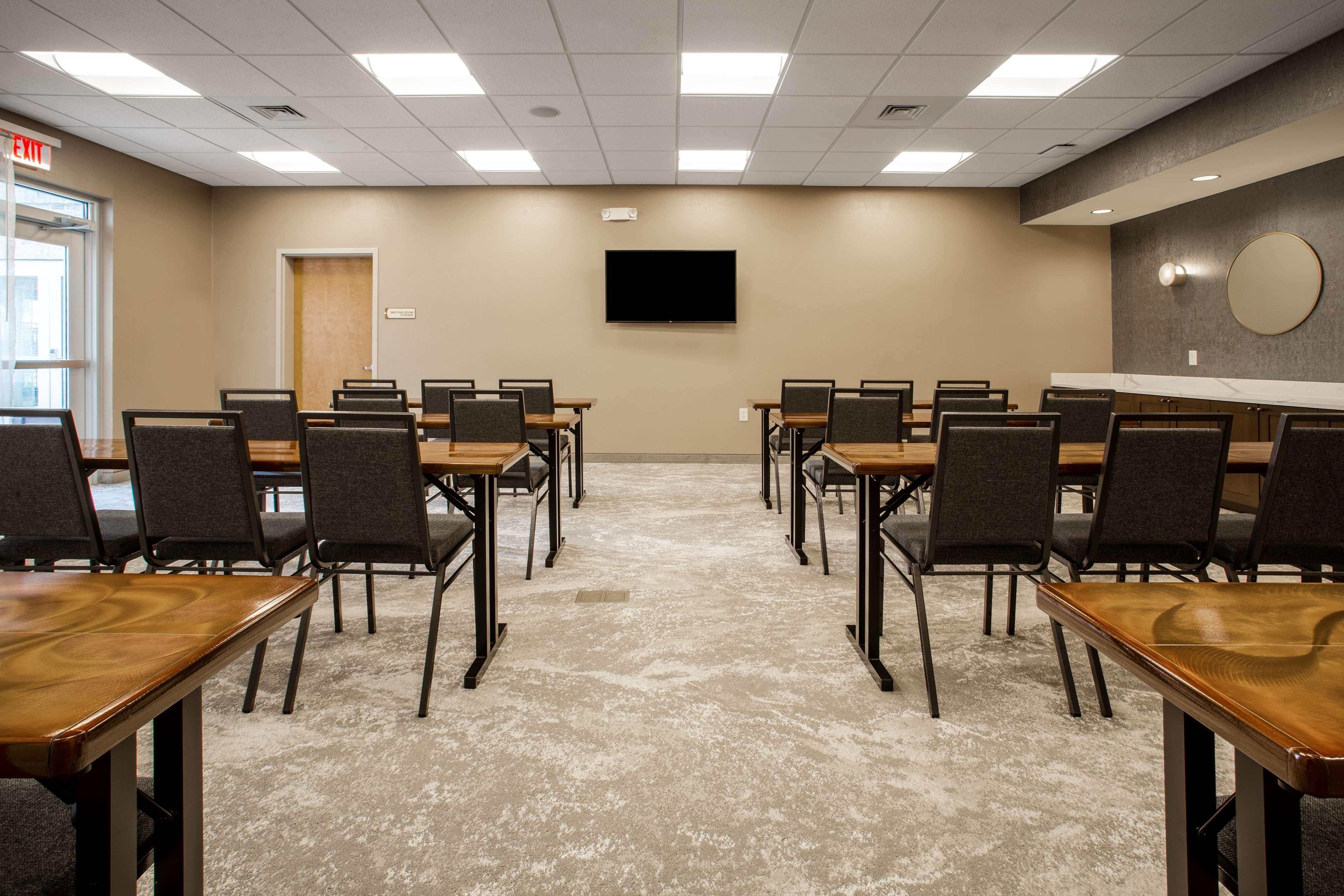 Homewood By Hilton Coastal Grand Mall Hotel