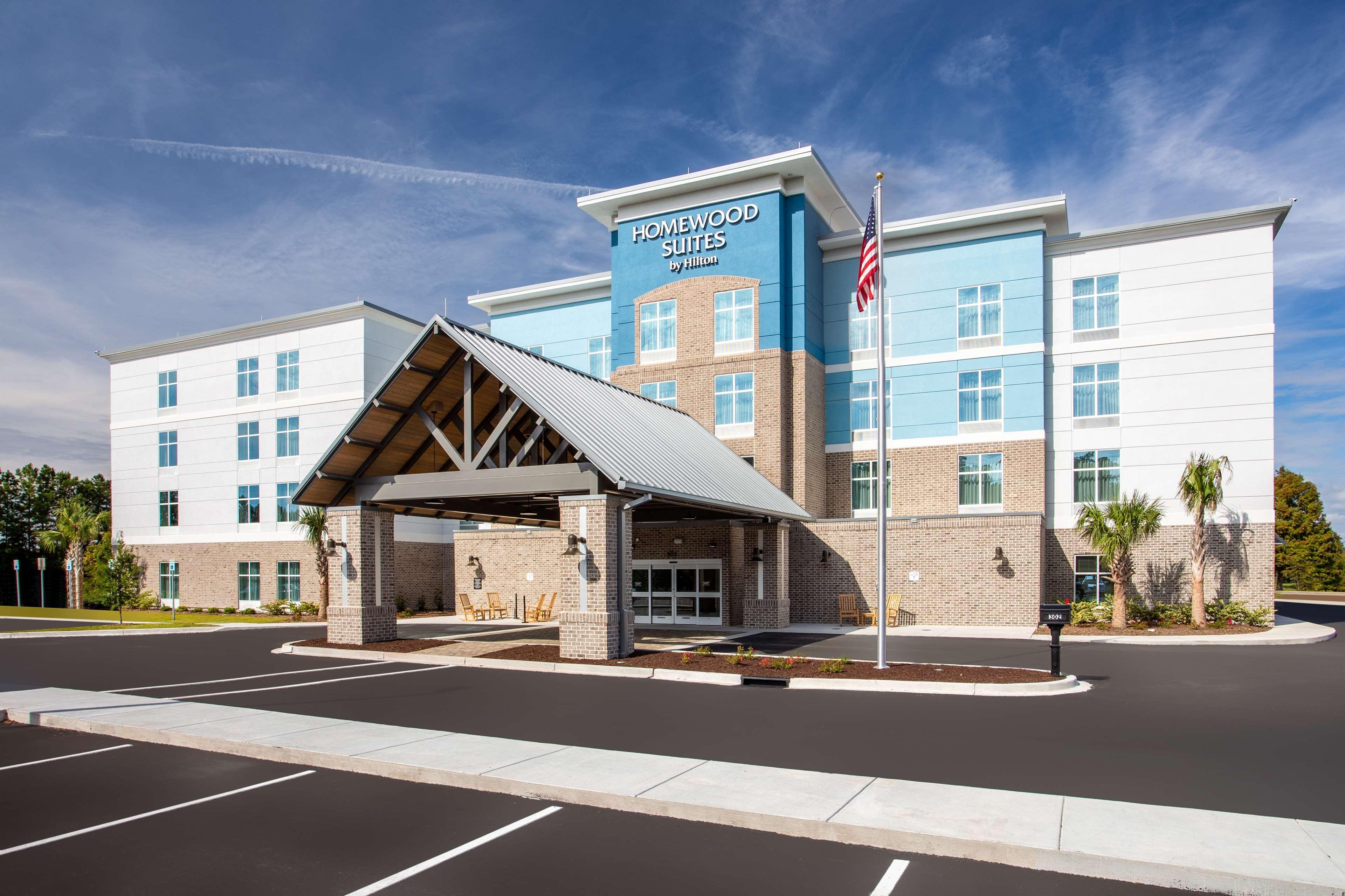 Hotel Homewood By Hilton Coastal Grand Mall 3*
